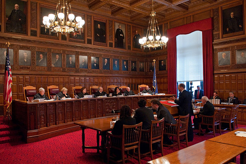 800px-New_York_Court_of_Appeals_hearing_oral_arguments